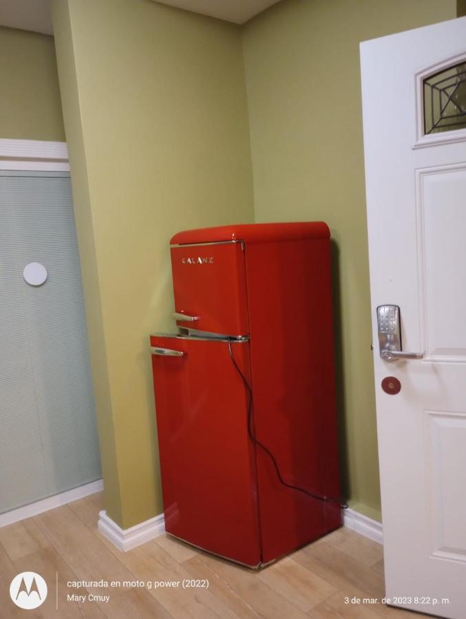 Hospedagem domiciliar Private W/ Private Full Bathroom & Wifi & Ac & Shared Kitchen In Angeles