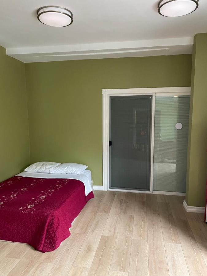Hospedagem domiciliar Private W/ Private Full Bathroom & Wifi & Ac & Shared Kitchen In Angeles Los Angeles